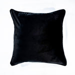 Captivate Black & White (60X60)